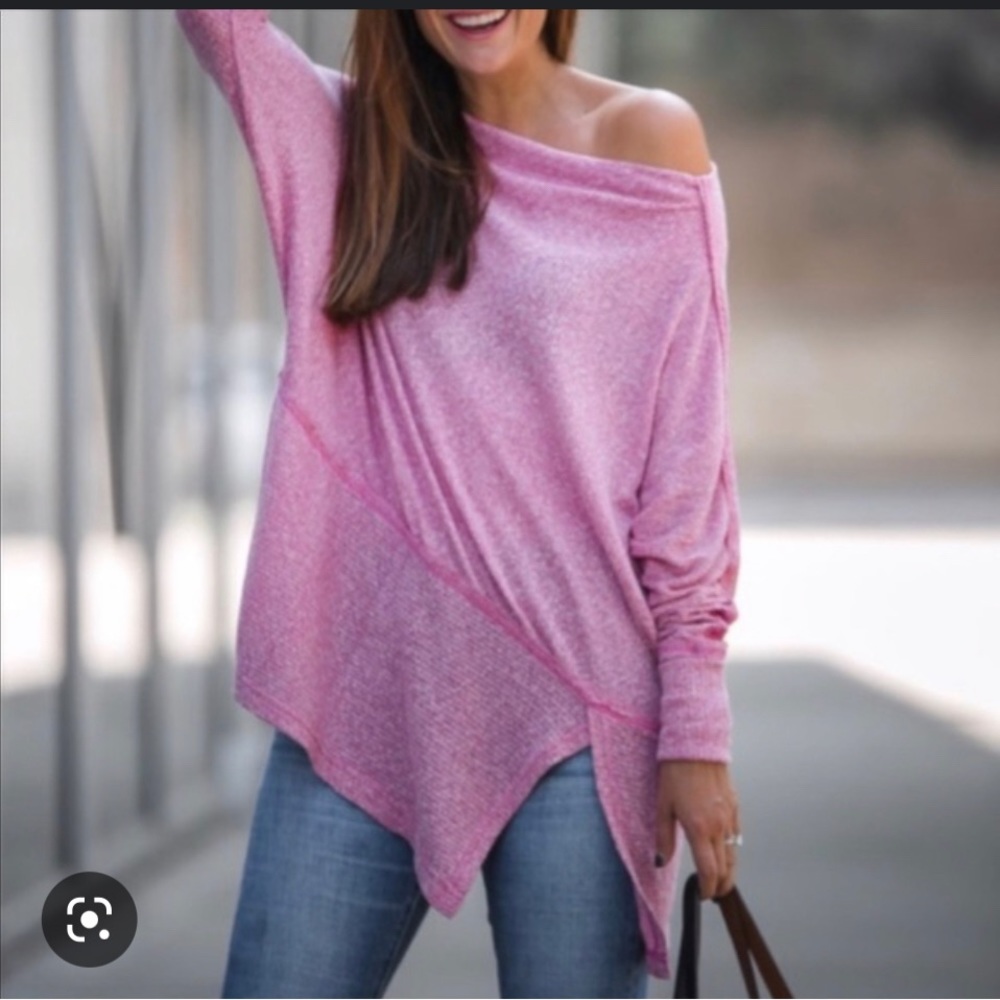 FREE PEOPLE LONDON TOWN  RIBBED ASYMMETRICAL TOP...OVERSIZED...